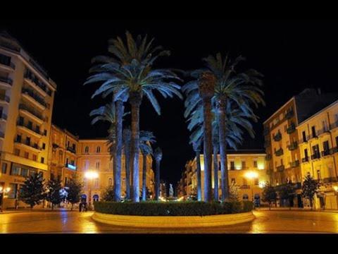 Il Pavone Hotel Taranto Bagian luar foto